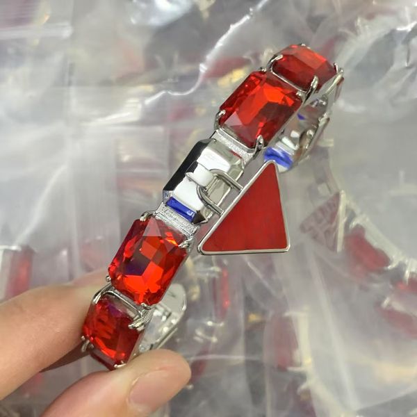 

Bracelet Classic Bracelet Designer for Women Copper Gold Plated Fashion Zircon Bracelet Bangle for Jewelry Party Gift