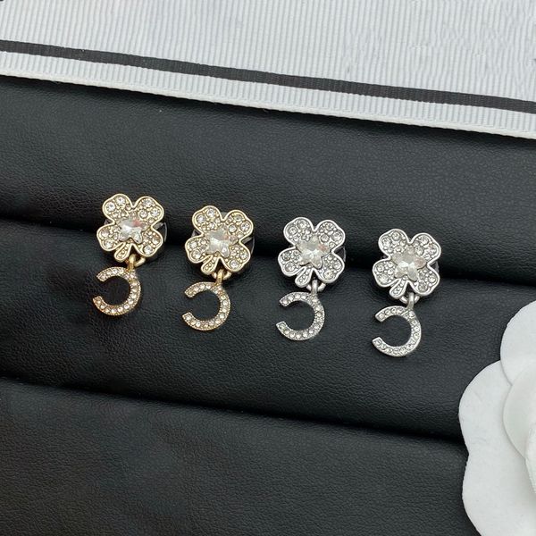 

Luxury Designer Letter Earrings Women Stud Party Crystal Gold Plated Wedding Gift Earrings Jewelry