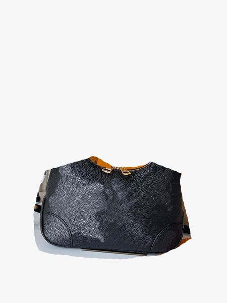 

2026new chest bag Denim denim carryall medium handbag Chic Luxury Designer Handbags Leather Shoulder Cosmetic Bags Crossbody Clutch Bag, Brown