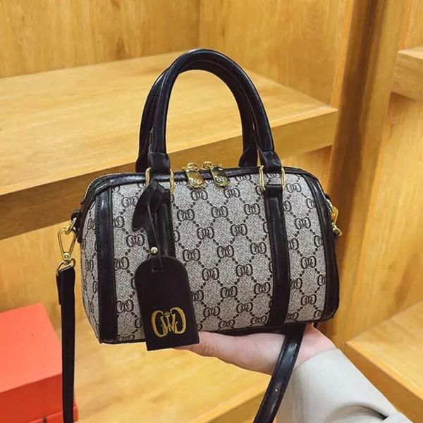 

Designer Bag Shoulder Bag Free Shipping New Fashion Commuting Printed Women Luxury Bag S Gray Pillow Luxury Type Single Handheld, Color 1
