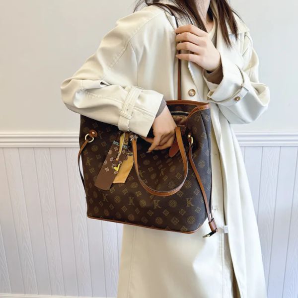 

Free Shipping New Women's Bag Large Capacity Portable Shopping Bag Presbyterian Tote Bag, Khaki#