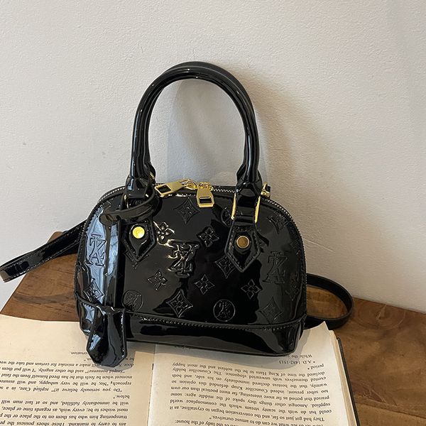 

Free shipping new designer Shoulder Bags for womans Shell ladies flap lady fashion causal handbag women crossbody Underarm messenger bag, Color 4