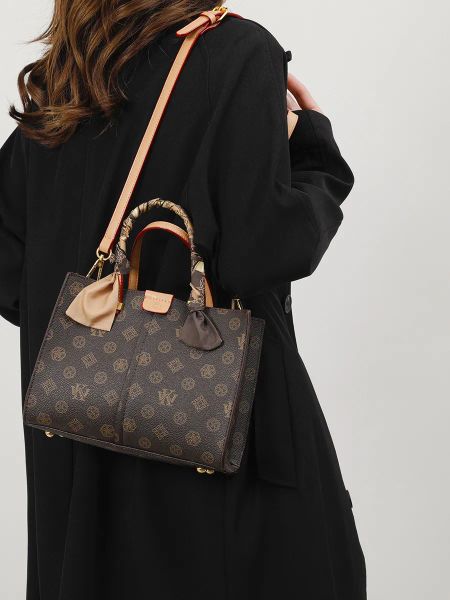 

Free Shipping 2025 new designer Shoulder tote Bags for womens Fashion totes Bag classical Handbag messenger fashionable printed woman crossbody bag, Color 1