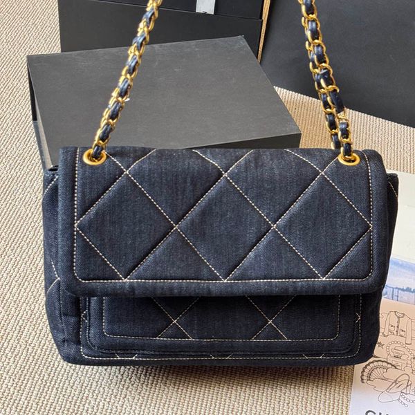 

Vintage Women Classic Underarm Shopping Bag 30cm Soft Flap White Thread Golden Matelasse Chain Turn Lock Designer Shoulder Tote Travel Crossbody Handbag Sacoche, Sky blue