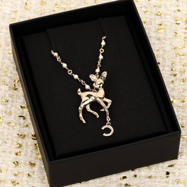 

Designer Necklace Pearl Copper Pendant 18K Gold Plated Jewelry Choker Chains Necklace Wedding Gift Party