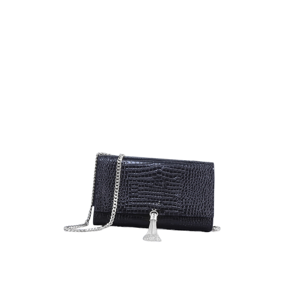 

Elegantly Designed Leather Messenger Bag for Women Luxurious Style with Comfortable Shoulder Strap, White