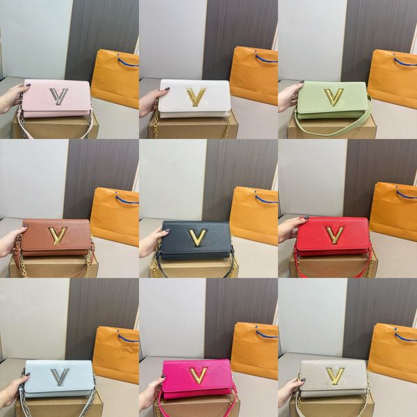 AAA ss148 2025 factory direct batch V buckle Twist twist lock water ripple adjustable chain bag braided complex