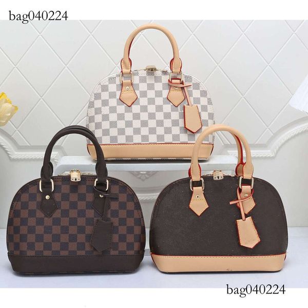 

Crossbody Shoulder Handbag for Women Shell Bag 91606, Brown plaid