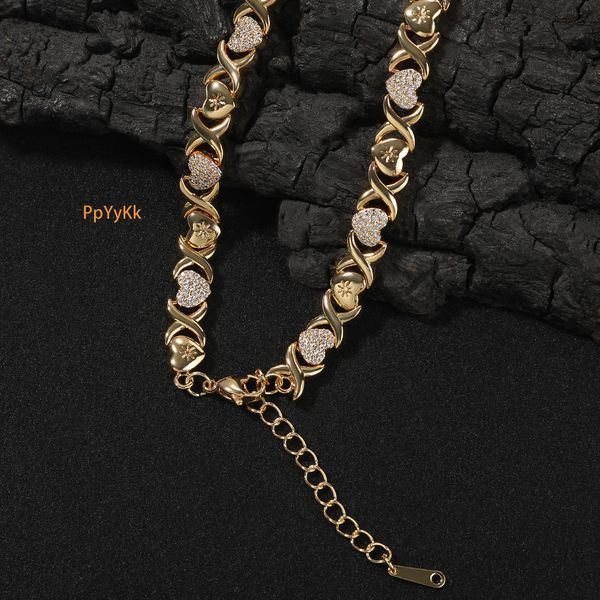 

Luxury Jewelry Fashion New Arrival Iced Out XO Gold Plated Hip Hop Necklace Luxury Premium Infinite Love Heart Choker Accessory Pass the diamond tester