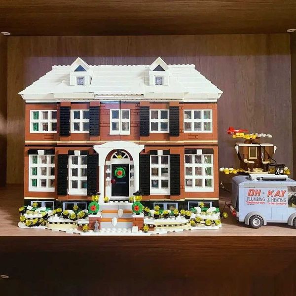 2026 New Ducation 3955-Piece Home Alone House Building Blocks Model Bricks Toy Boys Kids - Creative Construction Set For Birthday Christmas Gifts Toys