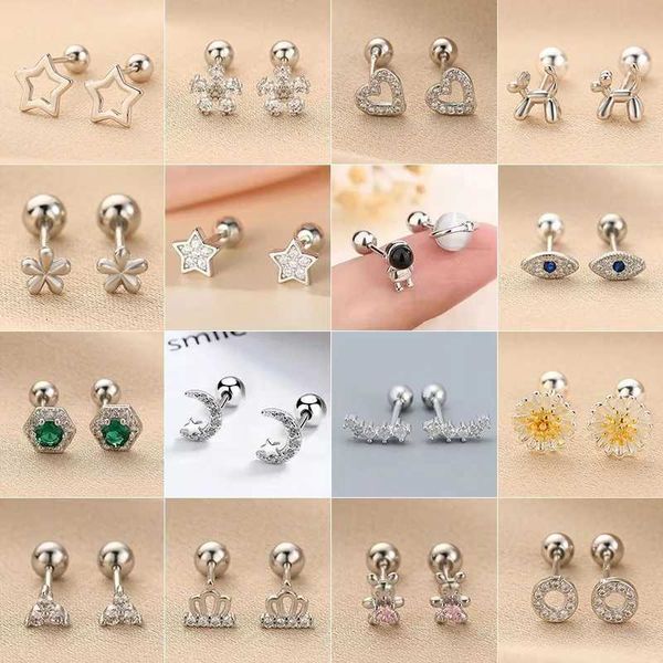 Silver Color Astronaut Helix Ear Piercing Stud Earrings for Wen Mini Zircon Star Moon Tragus Cartilage Piercing Jewelry GiftW251010