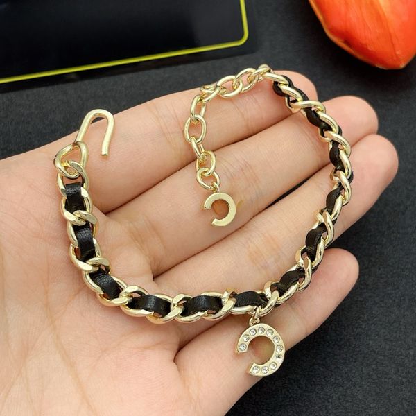 

Classic Designer Bracelet 18K Gold Plated Diamond Bracelet Open Jewelry High Quality Luxury Gift Wedding Jewelry