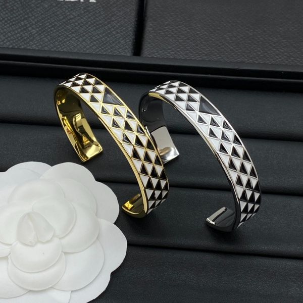 

Open Bracelet Designer Enamel Bangle Classic Triangle Pattern Designer Gold and Silver Diamond Bracelet Couple Christmas Gift