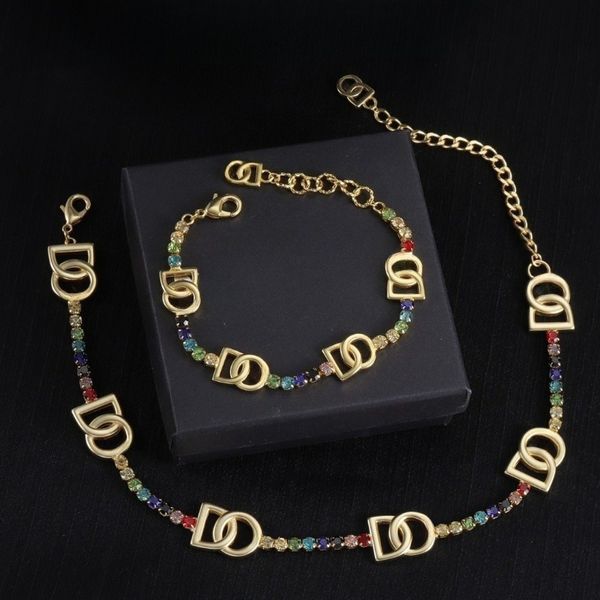 

Designer Necklace for Womens Classic Brand Letters Necklace Bracelet Luxury Diamond Jewelry Set Chain Elegant Holiday Gifts Many Options