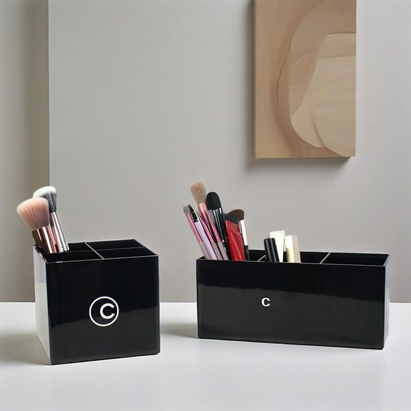 

Storage Boxes Large Makeup Organizer Capacity Cosmetic Display Case Bathroom Counter Brush Holder, White