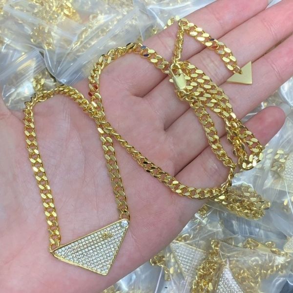 

Designer Necklace for Women Luxury Sweater Chain Triangle Pendant with Diamond Letter Design Classic Brand Necklace High Quality Real Photos Holiday Gift