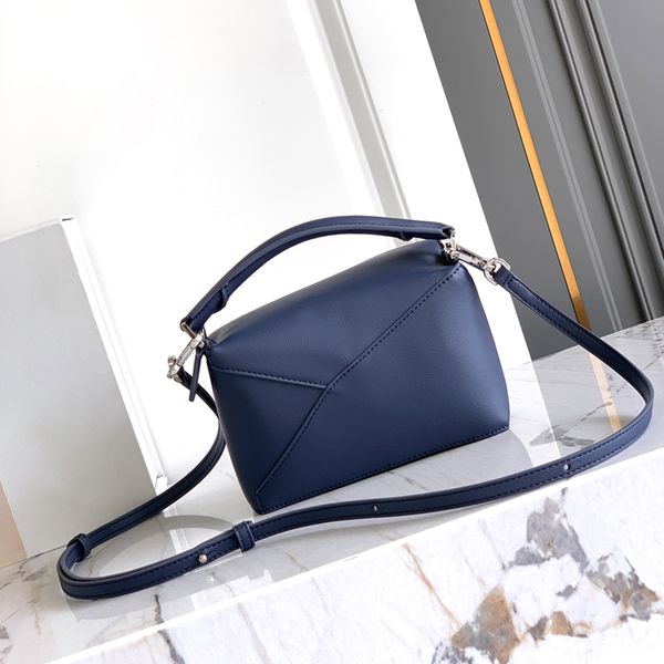 

Luxury Geometric Patchwork Genuine Leather Women's Bag Multi-Color Optional Niche Design Textured Shoulder Bag Fashionable Versatile Suitable for Commuting