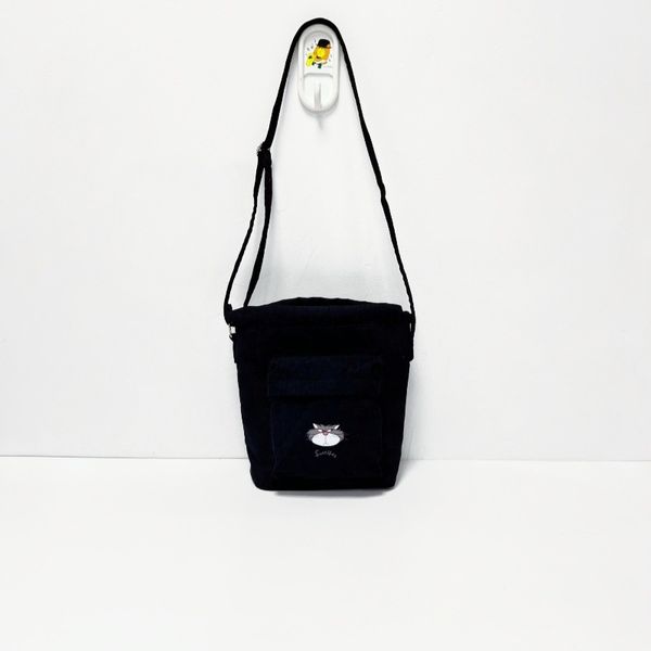 VCA23 Stylish Unisex Nylon Bucket Bag: Multi-functional Drawstring Pouch