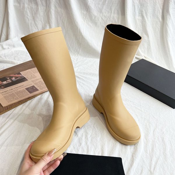 Step Out in Style: Elegant Waterproof Knee-High Rain Boots for Ultimate Comfort