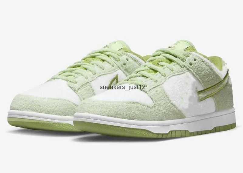 

sb low fleece shoes honeydew green phantom outdoor sneaker sports, Black