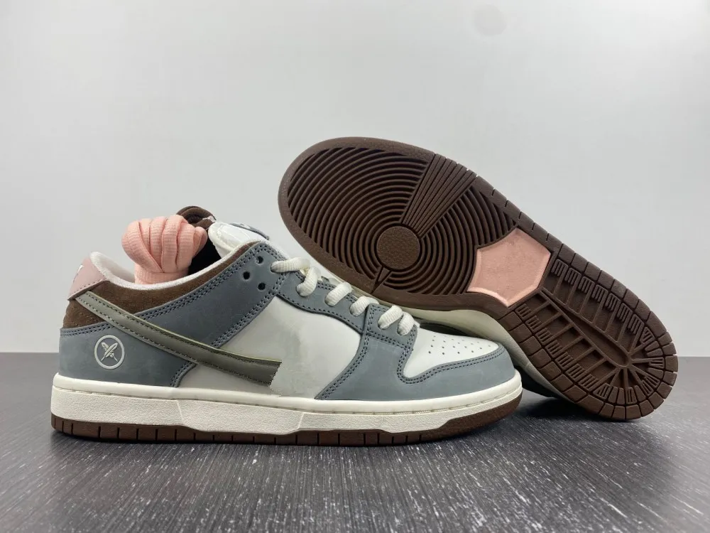 

yuto motorcycle horigome boots x new sb low grey white brown casual shoes men women designer sports shoe outdoor sneaker, White;red
