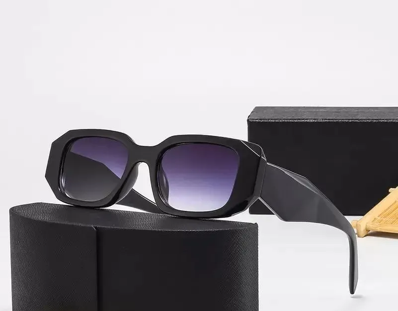 

designer sunglasses classic eyeglasses goggle outdoor beach sun glasses for man woman mix color optional triangular signaturewith original b, White;black
