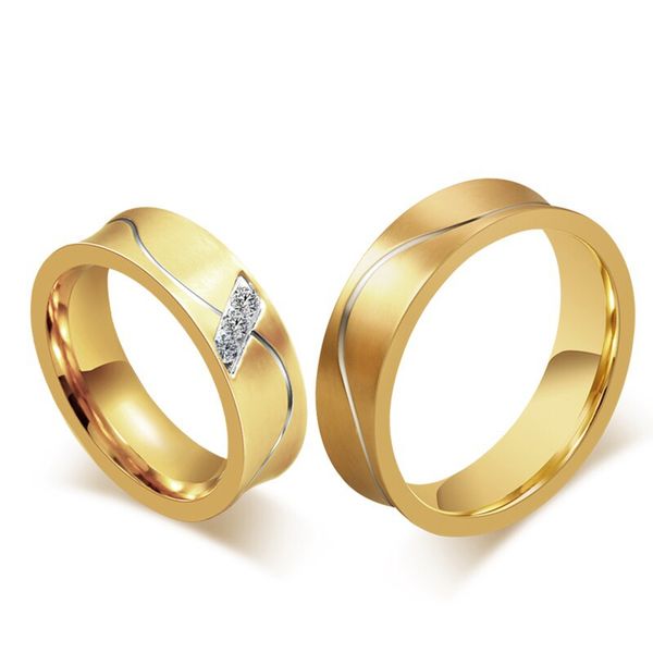 couple gold ring design for engagement