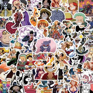 60 pcs Classical Anime One Piece Stickers Monkey D Luffy Nami Roronoa Zoro Graffiti Stickers voor DIY Bagage Laptop Skateboard Motorfietsfietsstickers