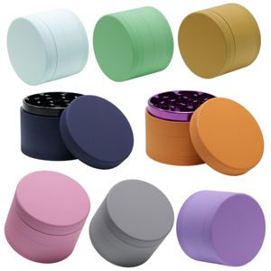 63MM couleur dent meulage caoutchouc accessoires pour fumer peinture quatre couches plat broyeur à épices diamètre du broyeur en alliage d'aluminium broyeur à fumée