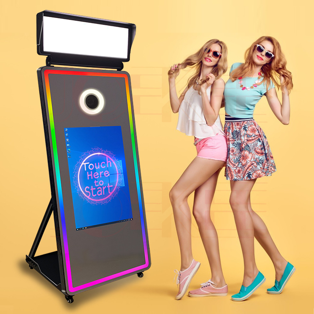 65 Zoll Magic Mirror Photo Booth 32in Touchscreen eingebauter Mini-PC Tragbares DSLR-Fotokabine Selfie-Maschine für Partys Events mit Flughülle