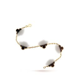 66scharm Bracelets Bracelets à breloques Trèfle Bracelet Designer Bijoux pour femmes Cleef Love Bracelets à breloques Cadeaux Cadeau de Noël