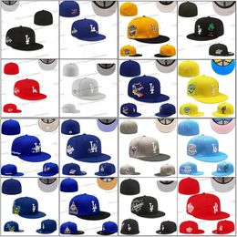 68 couleurs mélangent des chapeaux ajustés de baseball pour hommes bleu royal rouge noir Angeles "rose rose sport casquettes de coeurs entièrement fermés New York Chapeau World Series patché SD Jan20-03