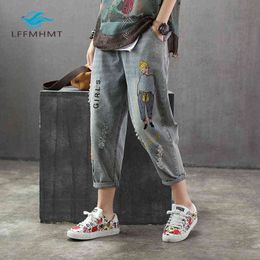 6859 Moda Corea Estilo Vintage Agujero Chica Bordado Tobillo-longitud Denim Jeans Mujer Casual Loose Harem Pant Pantalones de tela 211129