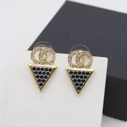 689904 Mixed Simple Gold Golde Silver Luxury Brand Designers Letters Stud Geometric beroemde vrouwen Ronde Crystal Rhinestone Pearl Earring Wedding Party Diamond
