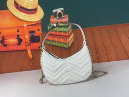 699514 New Designer Fashion Women's Armpit messenger vintage Bag Crescent Bag With brand Box Single Room femmes luxe épaule sacs d'été pour sacs à main marron