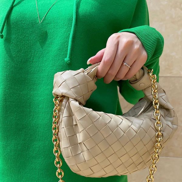 6A Diseñador Tejido Crescent Bag Nuevo bolso cruzado con cadena Bolso de cuero genuino Bolso de hombro de alta calidad Bolso de mano completo y redondo Bolso de hombro para mujer