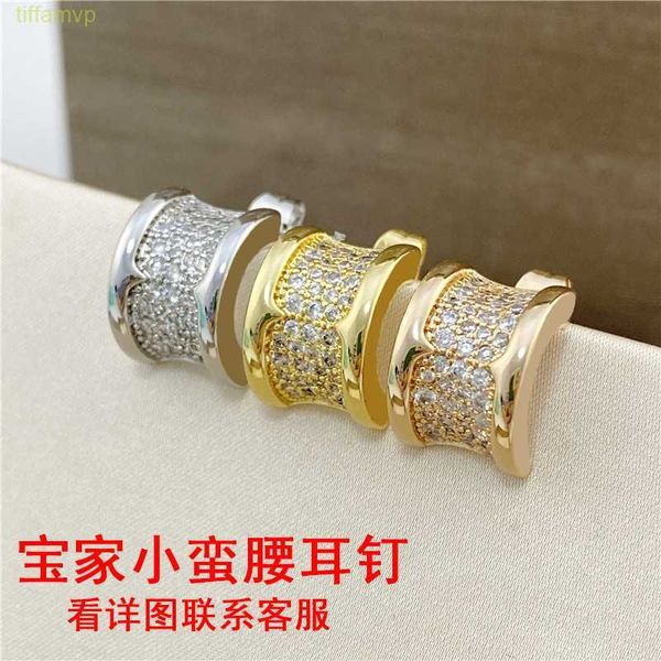 6eef Designer Bijoux De Luxe Bvlger B-home Stud V Plaqué Or Mi Famille Petit Homme Taille Pleine Diamant Charité 18k Petite Fille Rouge Boucles D'oreilles Élégant Cent