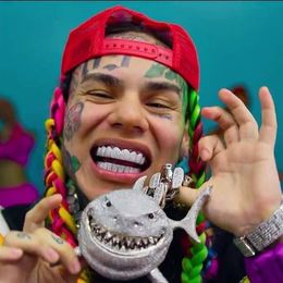 Colgante de tiburón 6ix9ine lleno de circón, collar de rap con personalidad, joyería de Hip hop para hombres, regalo, dijes con cuentas, collares 277F