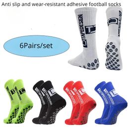 6 paires de socle de football anti-glissade à collier moyen de soccer non glissé de soccer sportif de sport pour hommes chaussettes pour hommes 240418