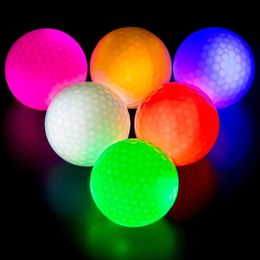 Bola de 6 piezas para Night Sports Súper Bright LED brilla en la pelota de golf oscura de golf Light Up Golf Ball 240323