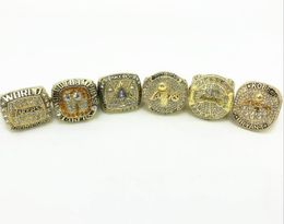 6 stks LK Basketbal BRYANT Team kampioenen Kampioenschap Ring Set Met Houten Doos Trofee Souvenir Mannen Vrouwen Jongen Fan Brithday Gift 2022 2023 Hip hop Sieraden Sport Punk