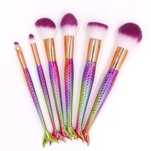 Pinceau de maquillage 6pcs paillettes sirène queue de poisson fond de teint en forme de queue de poisson poudre ombre à paupières correcteur arc-en-ciel pinceaux de mélange 1set