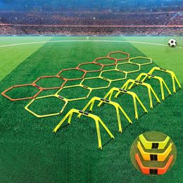 6pcs Salles d'entraînement Agility Football Ring Equipment plié Hexagon Soccer Footwork Ladder exerçant des fournitures multipliées Hex Haim 240429
