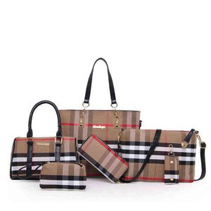 6pcs Sac Femme Set Set Scottish Papier Cuir Grace Mesdames Sac à main Grille Imprimer Portefeuille d'épaule Messenger Sélégary Marque 2021