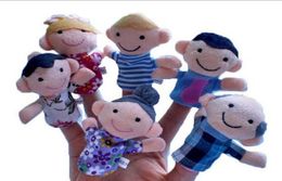 6PCSLOT Family Finger Puppets mini peluche bébé jouet garçons filles doigt de doigt histoire éducative Hand Puppet Doll Toys1840390