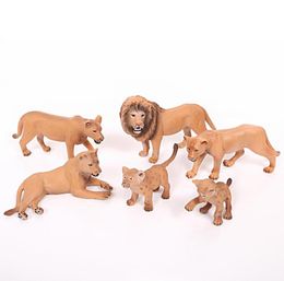 6PCSSet Lion Family Models Simulatie Diermodel Toy Action Figuur Doll -Figurine Decorate Home Garden Collection for Kid Gift T6188621