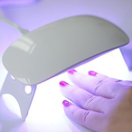 Essiccatore per unghie 6W Lampada UV LED Micro USB Macchina per polimerizzare smalto gel per uso domestico Strumenti per nail art Nail per lampade Lampada UV 6W Nageltrockner Secador De Unas Con Lampara UV