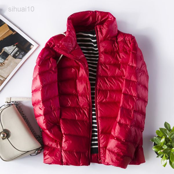 6XL 7XL Otoño Invierno mujer chaquetas ultraligeras 2022 nuevos abrigos de plumas de pato hinchados Parkas delgadas cálidas prendas de vestir portátiles sólidas L220725