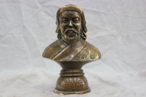 7 '' China Pure Bronze Genghis Khan Bust Standbeeld Gesneden gunstige bloemen