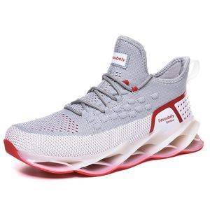 Men Triple Black University Red Dark Gery White Blue Silver Dames Mens Outdoor Sports Sneakers Trainers